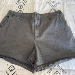 Old Navy Women's Gray Chino Shorts